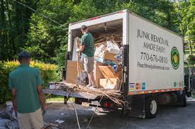 Best Construction Debris Removal  in Huntsville, TN